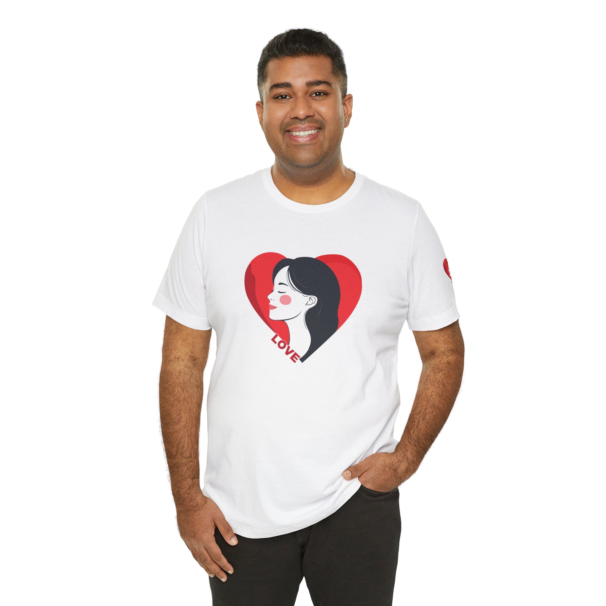 T-Shirt Retro Woman in Heart 'Love' Graphic Tee