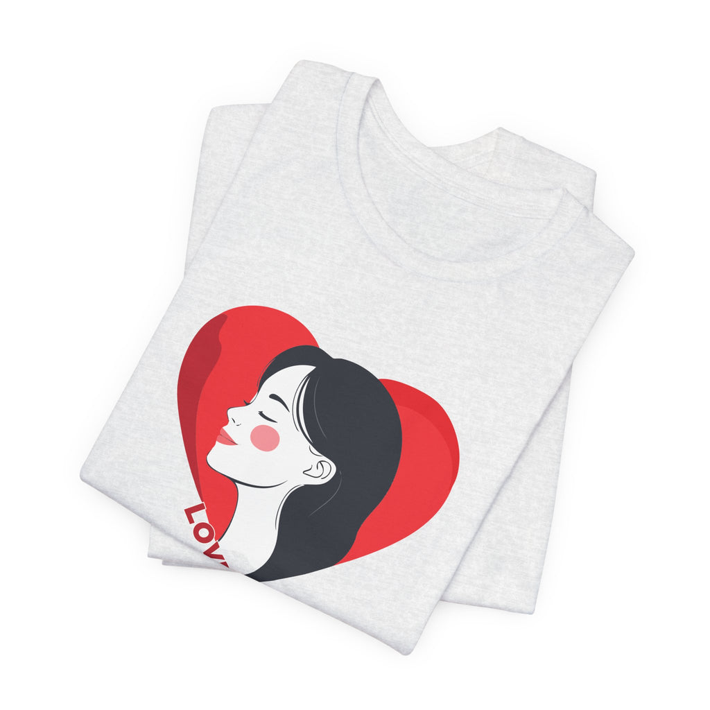 T-Shirt Retro Woman in Heart 'Love' Graphic Tee