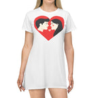 Romantic Heart Couple T‑Shirt Dress — Cute Kiss Graphic for Valentine’s Day