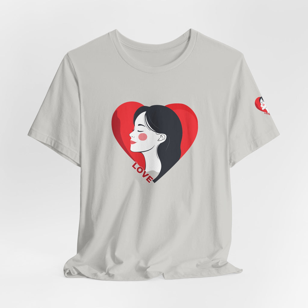 T-Shirt Retro Woman in Heart 'Love' Graphic Tee