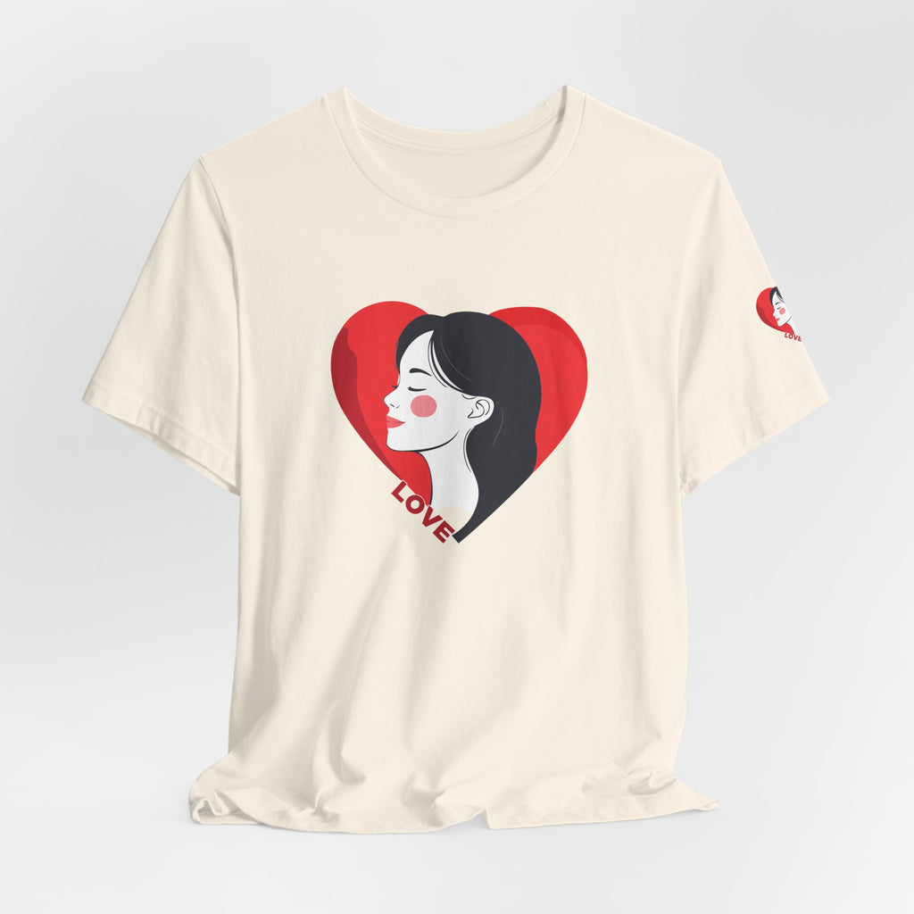 T-Shirt Retro Woman in Heart 'Love' Graphic Tee