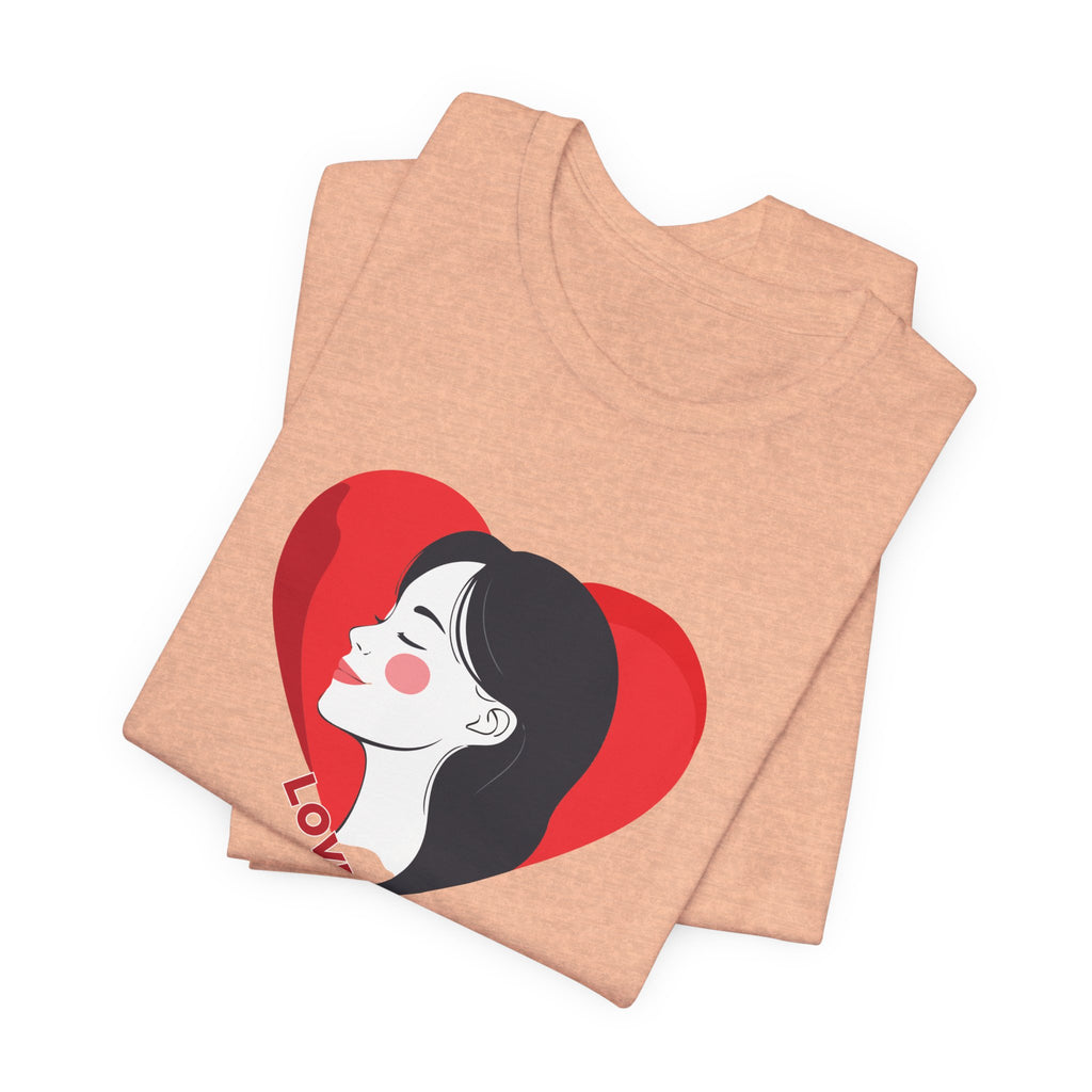 T-Shirt Retro Woman in Heart 'Love' Graphic Tee