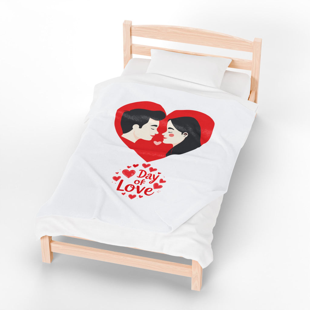 Valentine's Day Plush Blanket — 'Day of Love' Couple Heart Design
