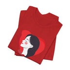 T-Shirt Retro Woman in Heart 'Love' Graphic Tee