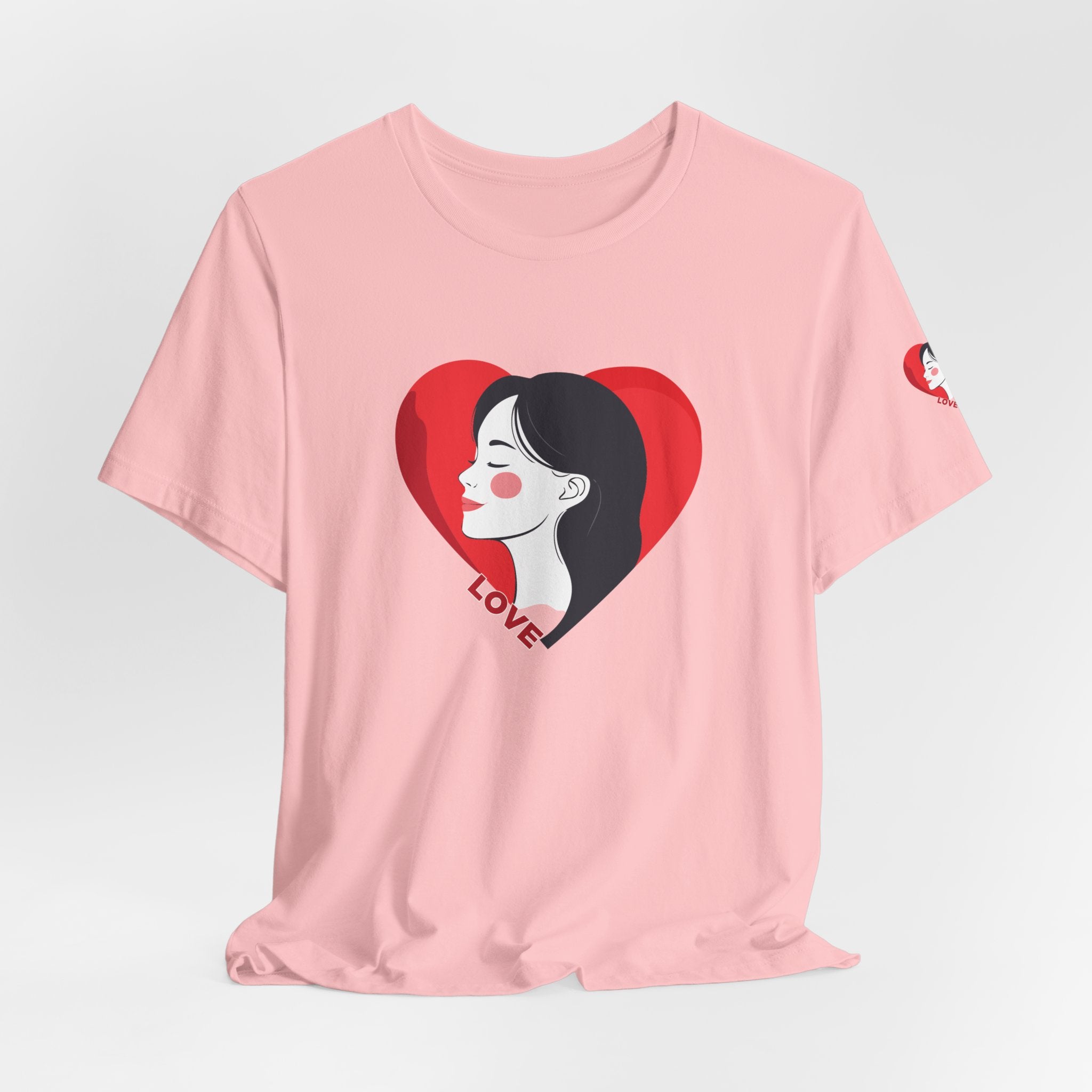 T-Shirt Retro Woman in Heart 'Love' Graphic Tee