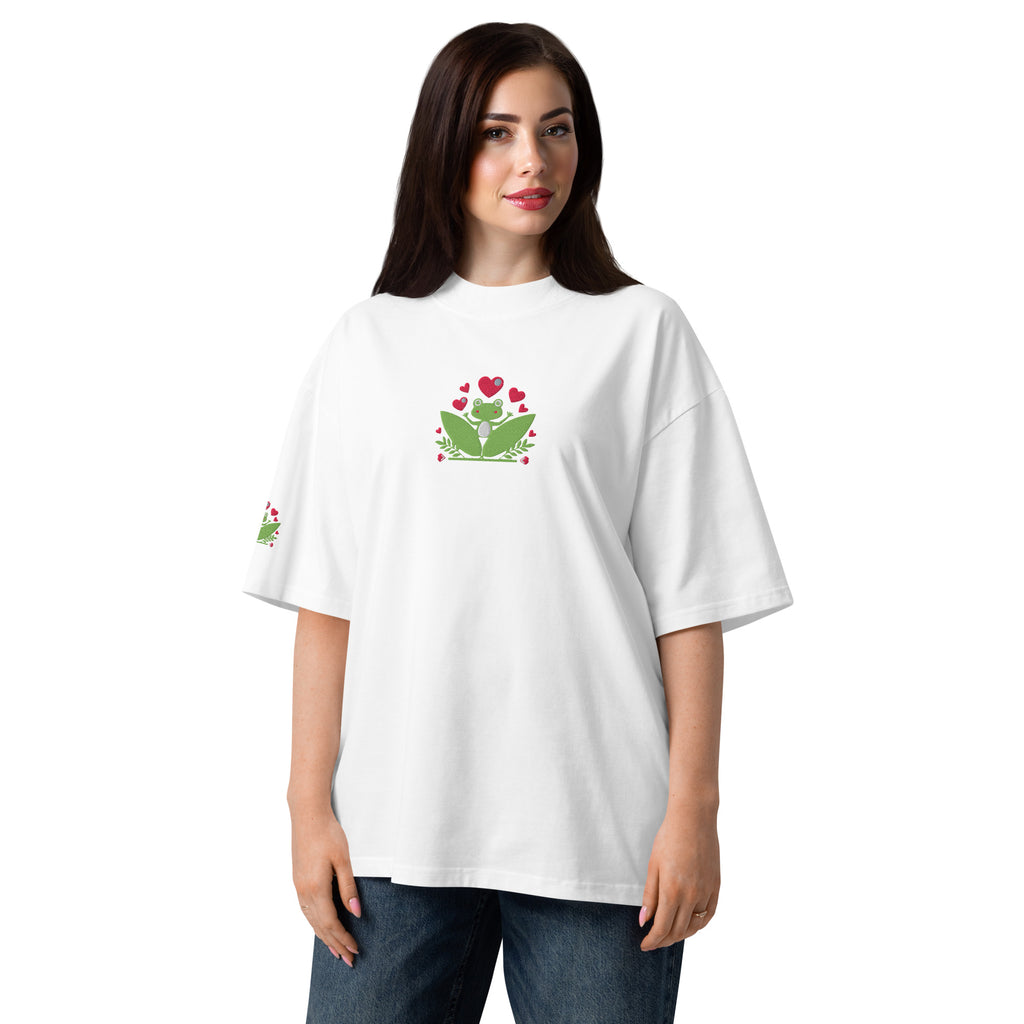 Funny Frog Dancing on Leaves Around a Heart Organic Oversized T-Shirt
