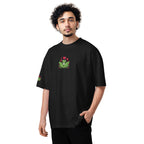 Funny Frog Dancing on Leaves Around a Heart Organic Oversized T-Shirt